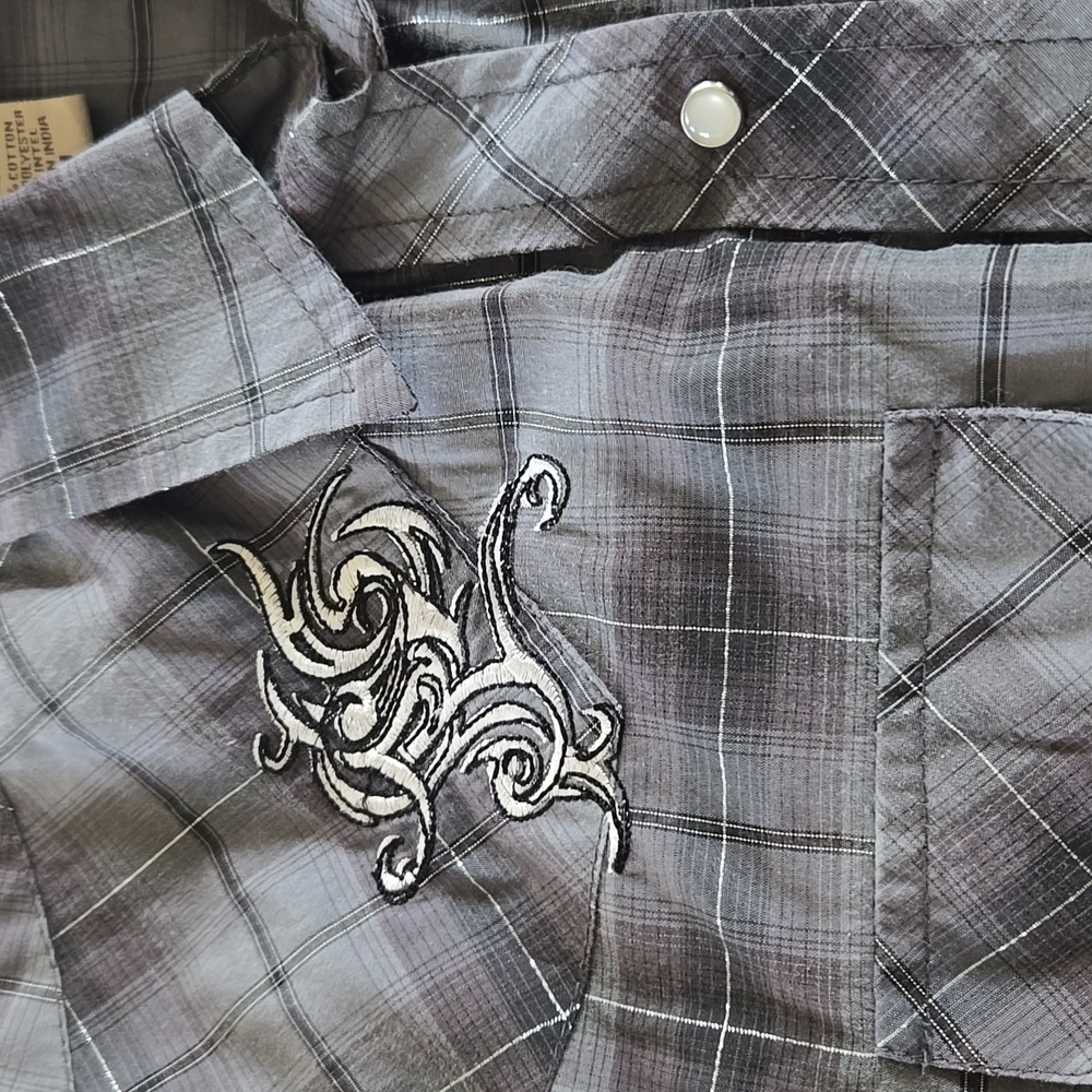 Cedar Rose Women's Shirt - image 5